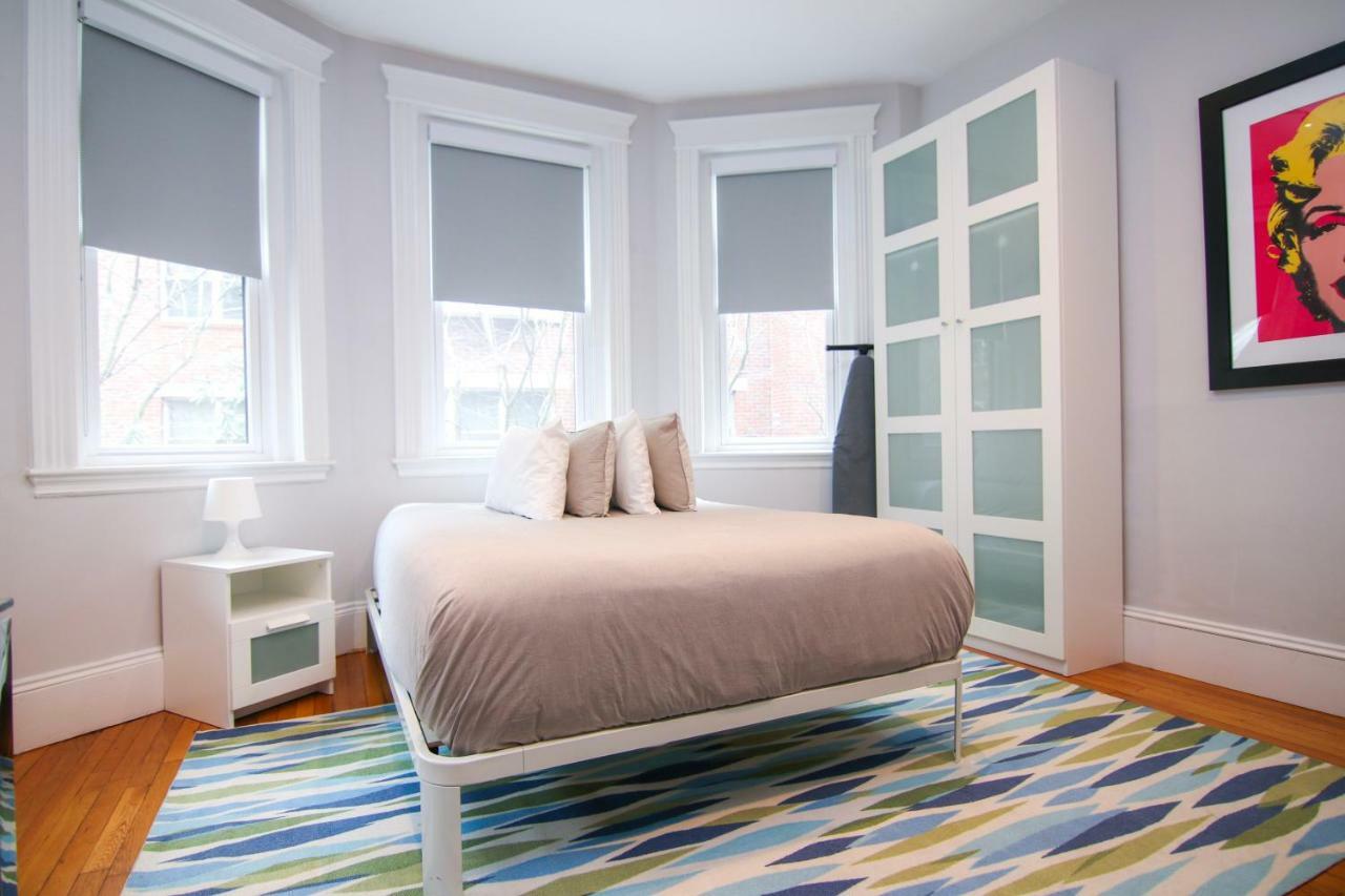 A Stylish Stay W/ A Queen Bed, Heated Floors.. #24 Brookline Exterior photo